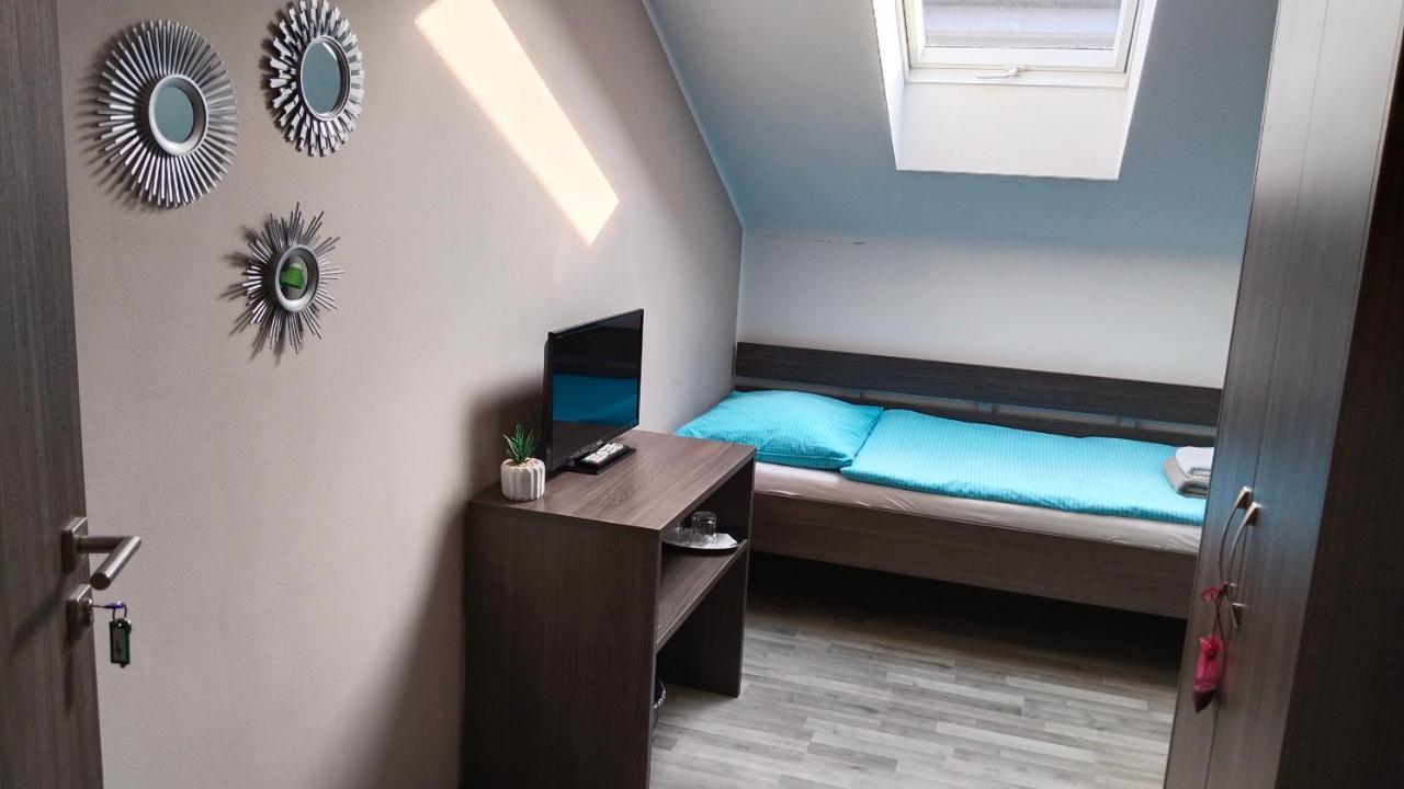 Penzion U Brázdů Ivancice Exterior foto