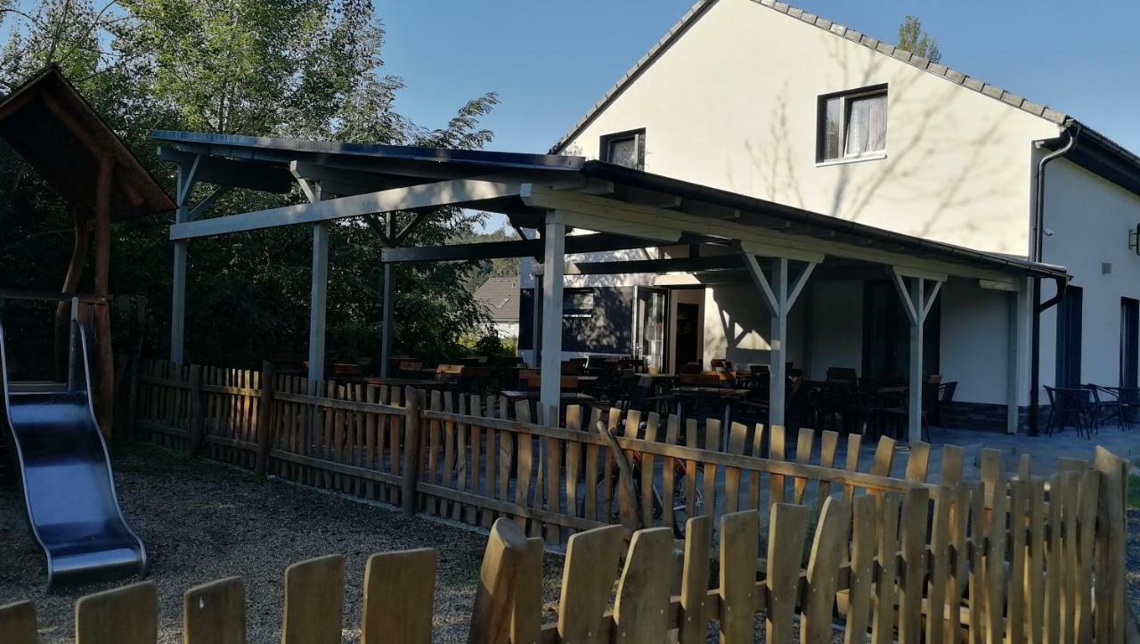 Penzion U Brázdů Ivancice Exterior foto